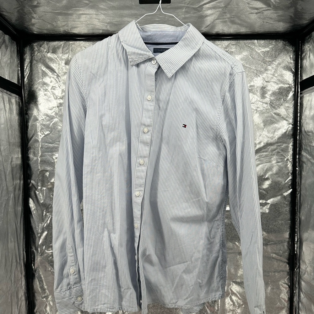 Tommy Hilfiger Long Sleeve Collard Button-down L/G Light blue and white striped